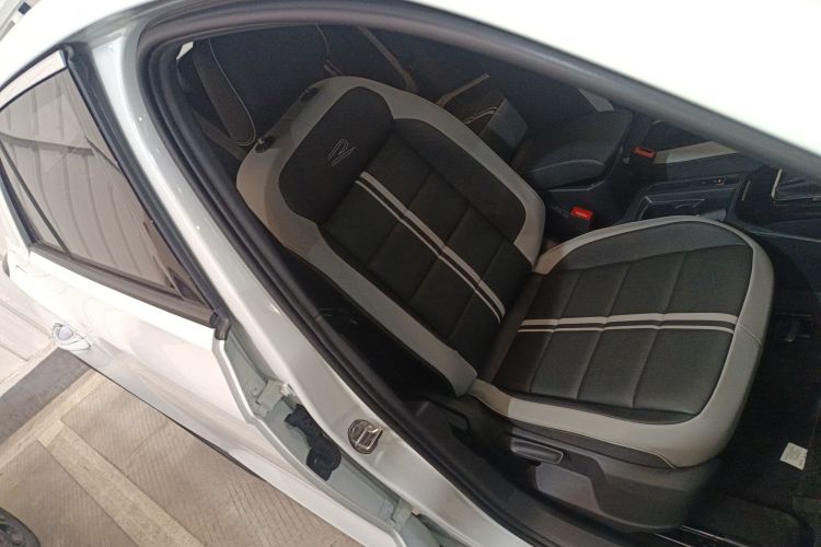 T-Roc 2024 immagine di auto #24