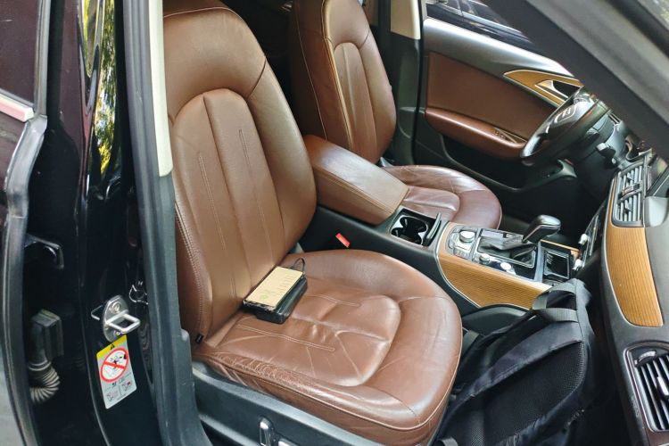 Audi A6L 2019 car image #24