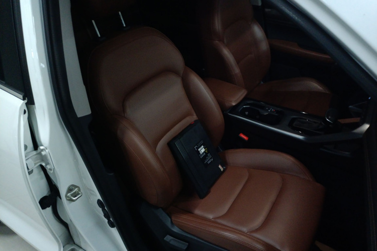 GEELY Vision X6 2022 immagine di auto #24