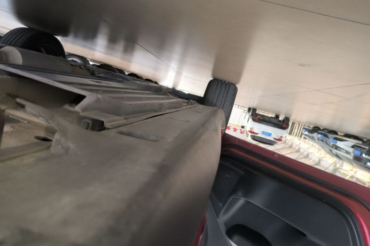 Suzuki Vitara 2016 image de voiture #24