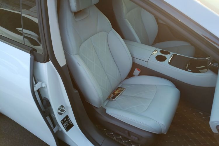 零跑汽车 零跑C01 2025 汽车图片 #24