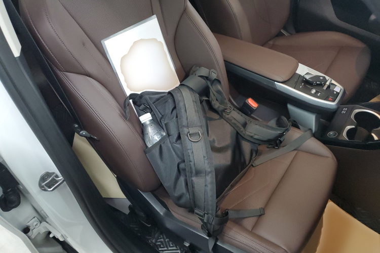 BMW iX1 2024 صورة سيارة #24