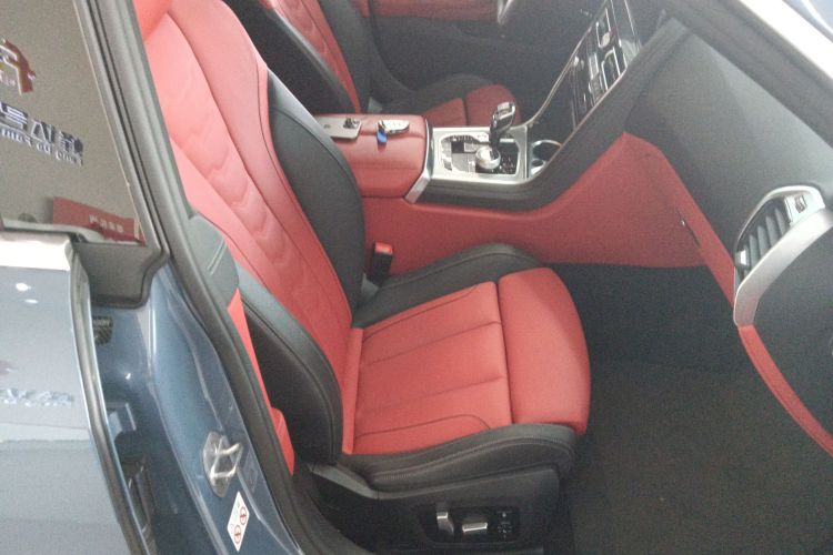 BMW 8 Series 2021 #24 BMW 8 Series 2021 car image #24