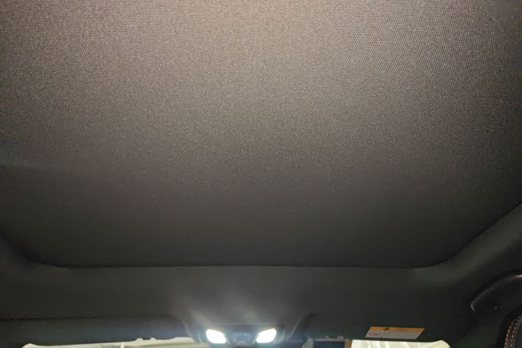 Changan UNI-V 2023 car image #24