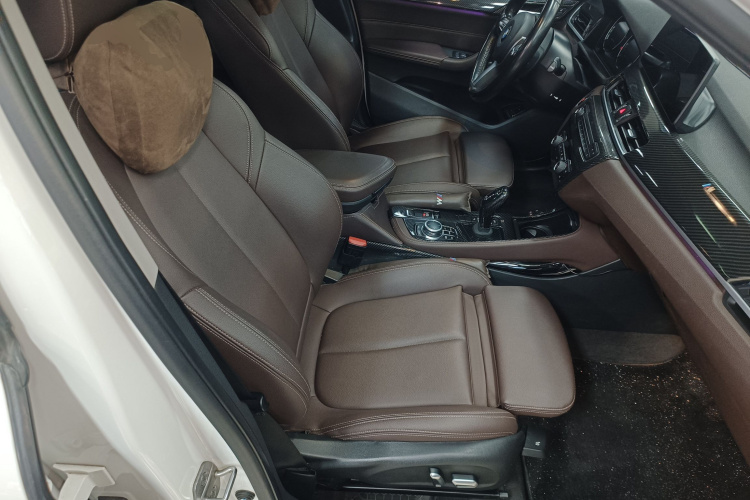 BMW X1 2021 car image #24