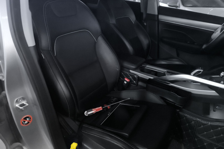 GEELY Coolray 2019 car image #24
