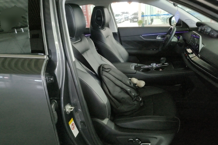 Changan UNI-K iDD 2023 car image #24