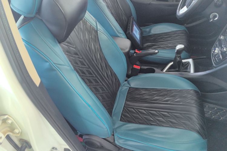 Changan Alsvin V7 2017 #24 Changan Alsvin V7 2017 car image #24