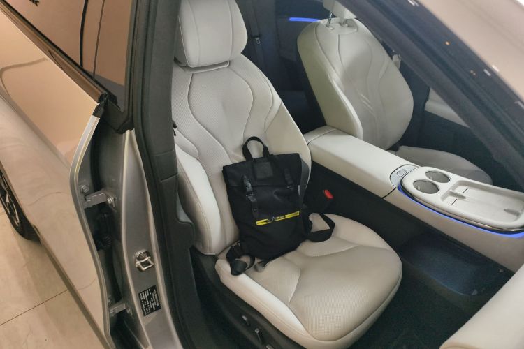 Xpeng G7 2025 #24 Xpeng G7 2025 car image #24