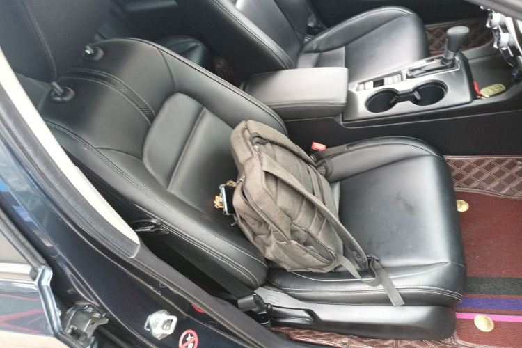 Honda Civic 2022 immagine di auto #24