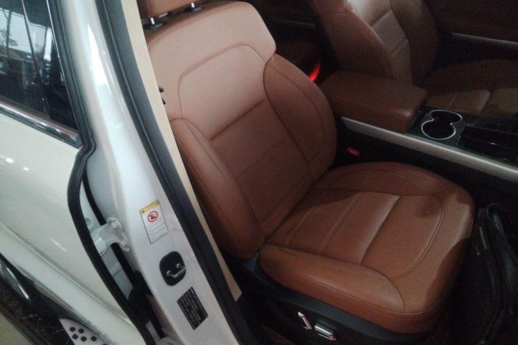 Haval H8 2017 #24 Haval H8 2017 car image #24