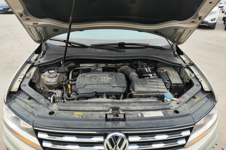 Volkswagen Tiguan L 2018 #24 Volkswagen Tiguan L 2018 car image #24