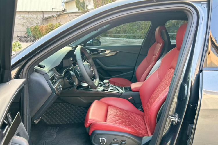 五菱汽车 奥迪S4 2024 汽车图片 #24