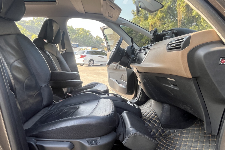 Citroen C4 PICASSO 2017 car image #24