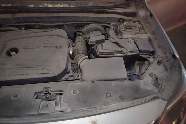 Changan Alsvin V3 2016 car image #24