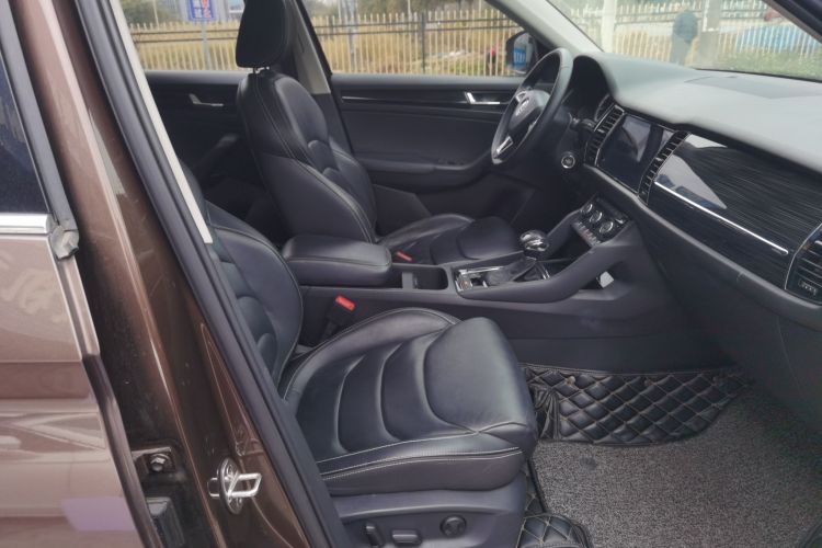 Skoda Kodiaq 2018 #24 Skoda Kodiaq 2018 car image #24