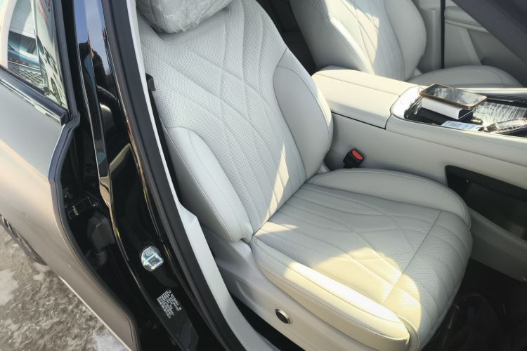 Exceed Yaoguang 2025 #24 Exceed Yaoguang 2025 car image #24