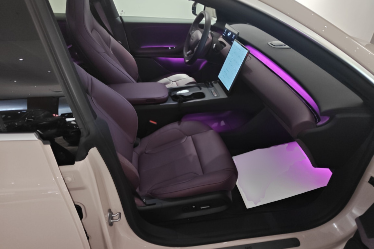 蔚来 蔚来ET5 2025 汽车图片 #24