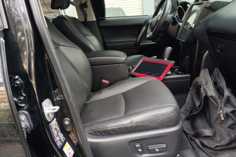 Toyota Prado (Imported) 2014 #24 Toyota Prado (Imported) 2014 image de voiture #24