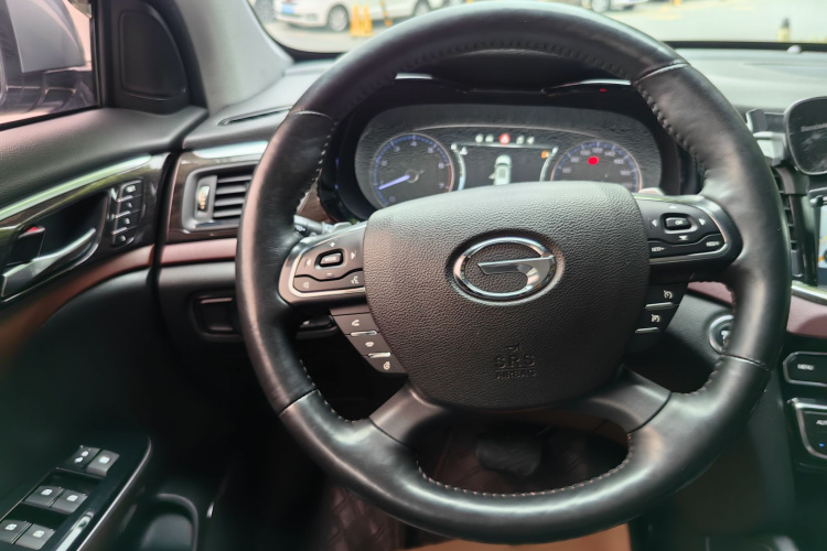 GAC Trumpchi GS8 2019 car image #24