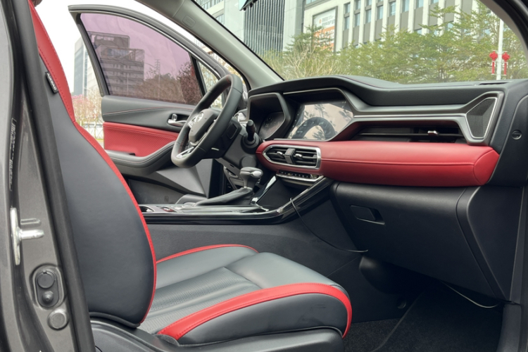 GAC Trumpchi GS4 2021 #24 GAC Trumpchi GS4 2021 car image #24