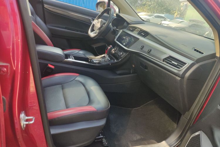 GEELY Emgrand GS 2020 #24 GEELY Emgrand GS 2020 car image #24