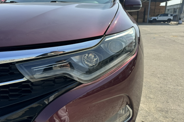 Soueast DX7 2019 car image #24