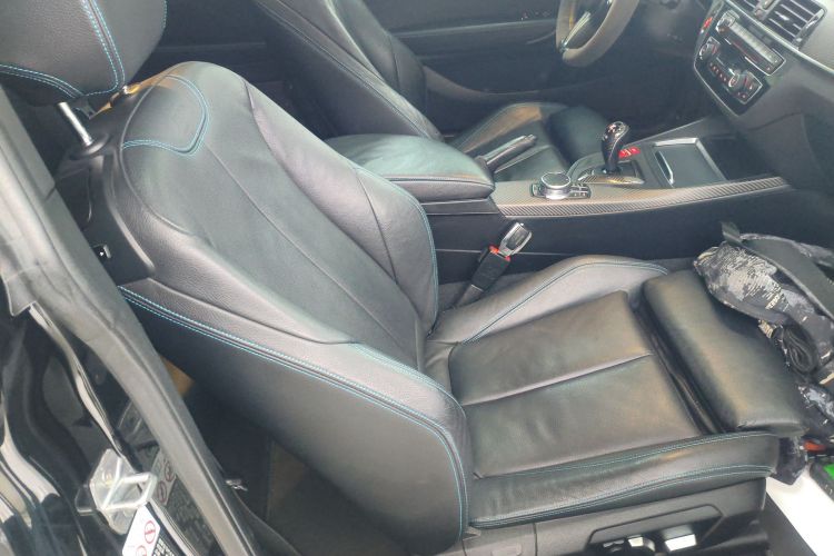 BMW M2 2018 car image #24