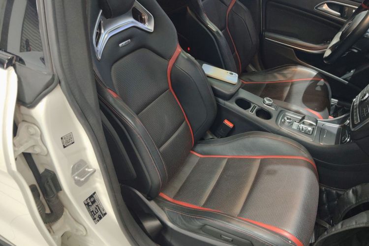 Mercedes-Benz CLA AMG 2018 car image #24