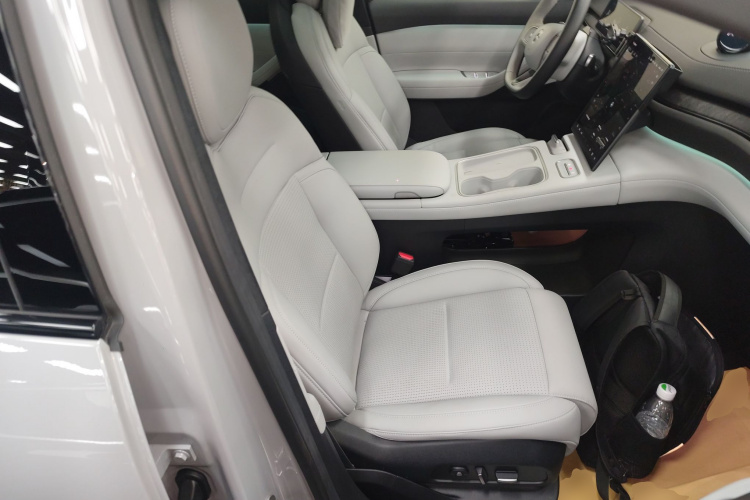 蔚来 蔚来ES6 2024 汽车图片 #24