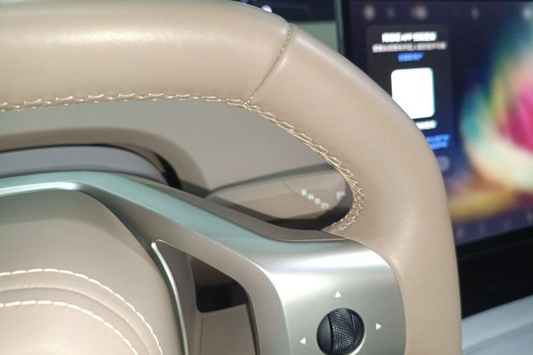 Avatr 07 2025 car image #24