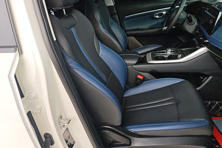 GAC Trumpchi GS3 2025 #24 GAC Trumpchi GS3 2025 car image #24