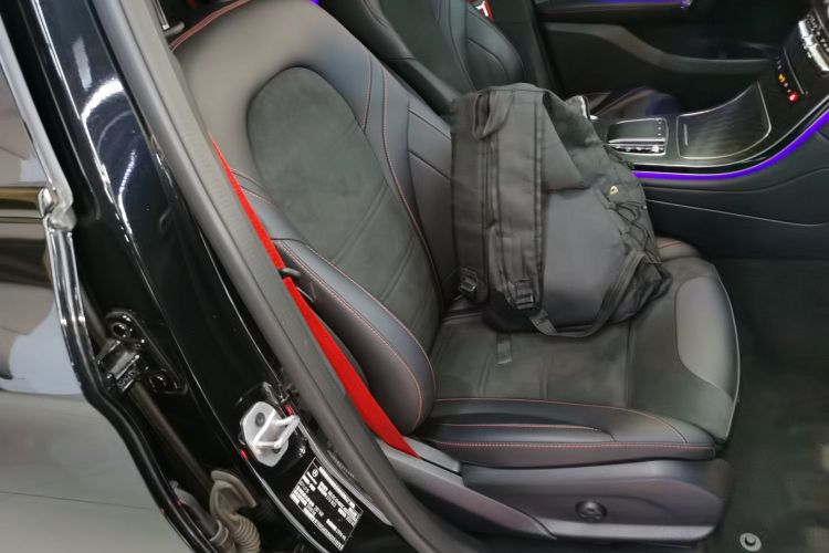 Mercedes-Benz GLC AMG 2022 immagine di auto #24