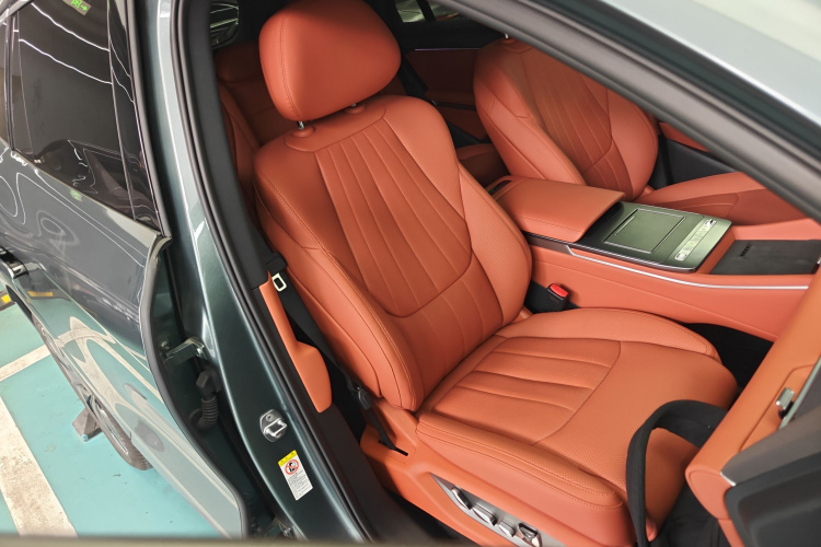 BYD Tang L 2025 car image #24