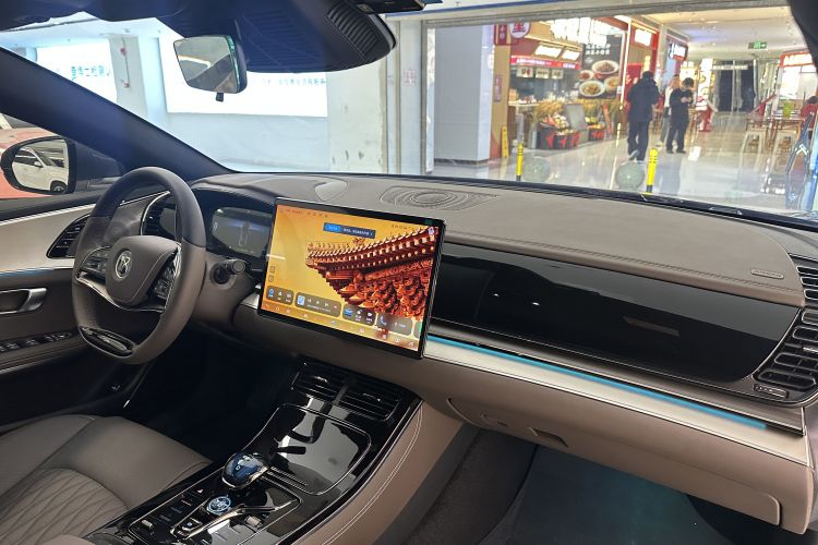 BYD Han 2024 #24 BYD Han 2024 car image #24