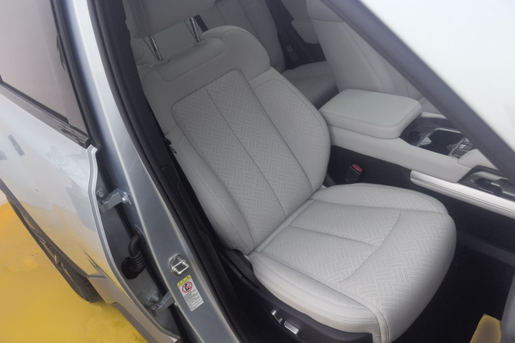 FangChengBao Tiger 3 2025 car image #24