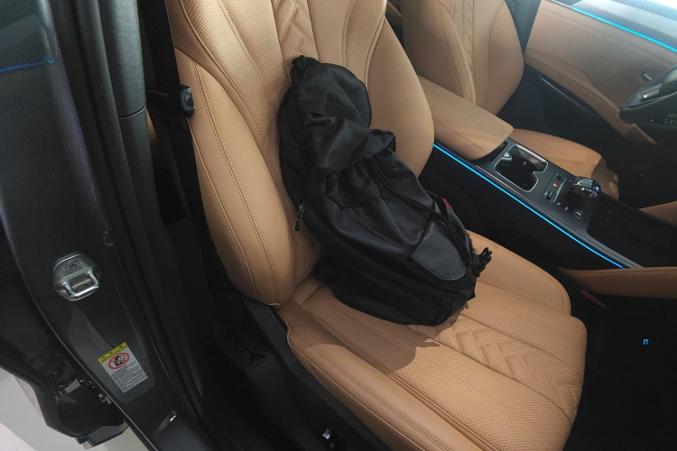 BYD SongL DM-i 2025 car image #24