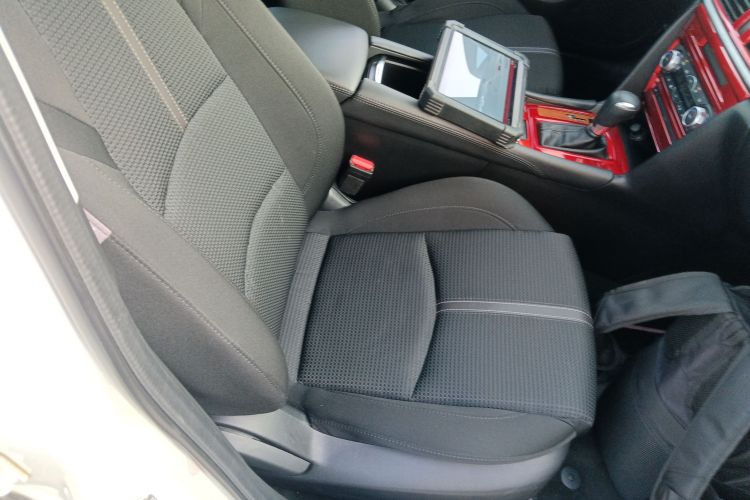 Mazda 3 Axela 2018 imagem de carro #24