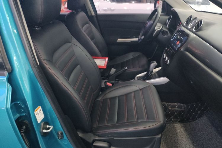 Suzuki Vitara 2016 изображение автомобиля #24