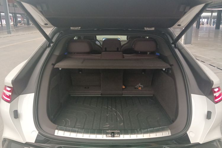 Denza Z9GT 2025 #24 Denza Z9GT 2025 car image #24