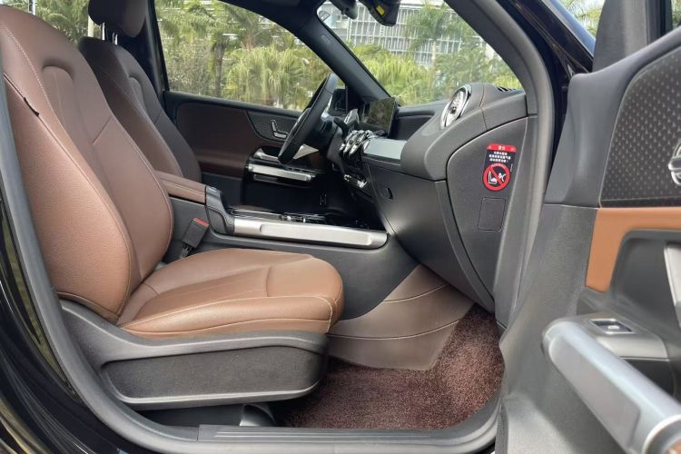 Mercedes-Benz GLB Class 2025 #24 Mercedes-Benz GLB Class 2025 immagine di auto #24