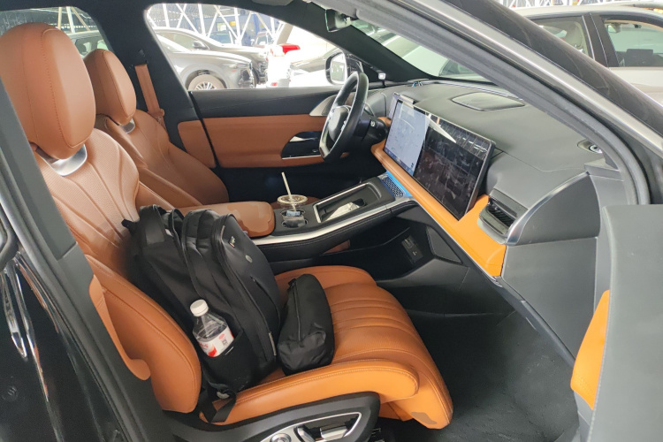 Xpeng G9 2023 #24 Xpeng G9 2023 car image #24