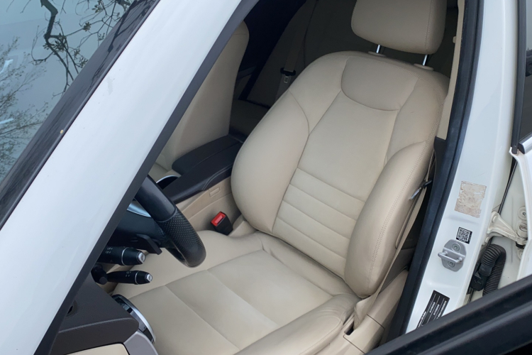 Mercedes-Benz GLK Class 2015 #24 Mercedes-Benz GLK Class 2015 car image #24