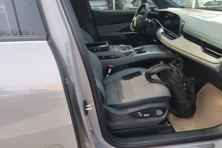 HongQi TianGong 08 2025 car image #24