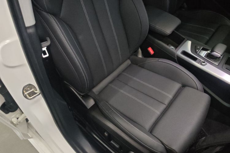 Audi A4L 2020 #24 Audi A4L 2020 imagem de carro #24