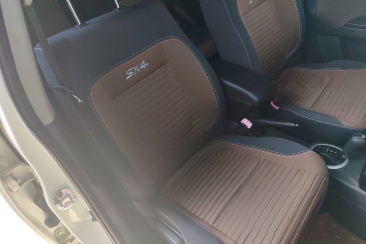 铃木 天语 SX4 2014 汽车图片 #24