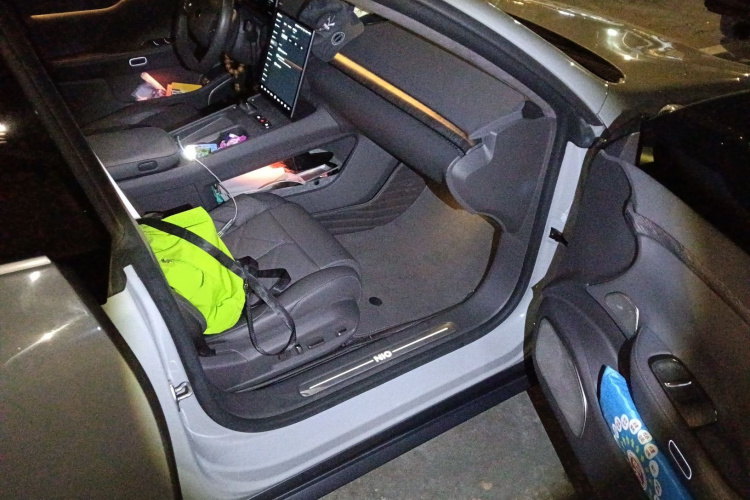 蔚来 蔚来ET7 2022 汽车图片 #24