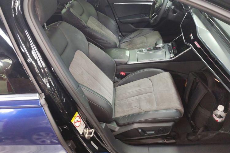 Audi A6L New Energy 2020 car image #24