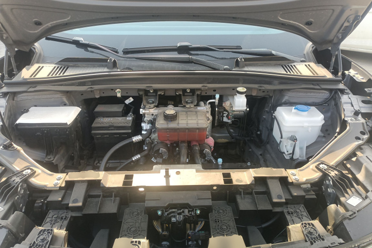 零跑汽车 零跑Lafa5 2025 汽车图片 #24