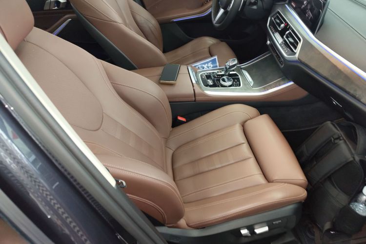 BMW X5 (Imported) 2021 image de voiture #24